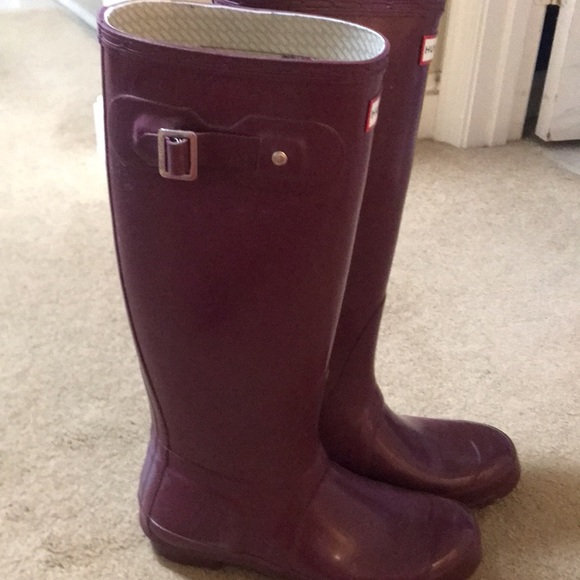 Hunter Purple Tall Rain Boots - Picture 5 of 16